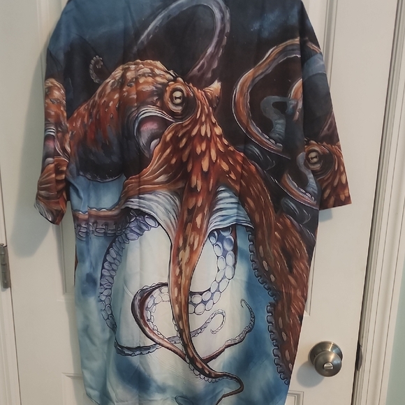 Octopus Print Men's Shirt (BR-51) - Picture 6 of 7